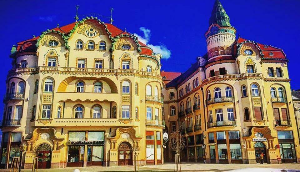 The Best Central View Apartment Oradea Exteriér fotografie