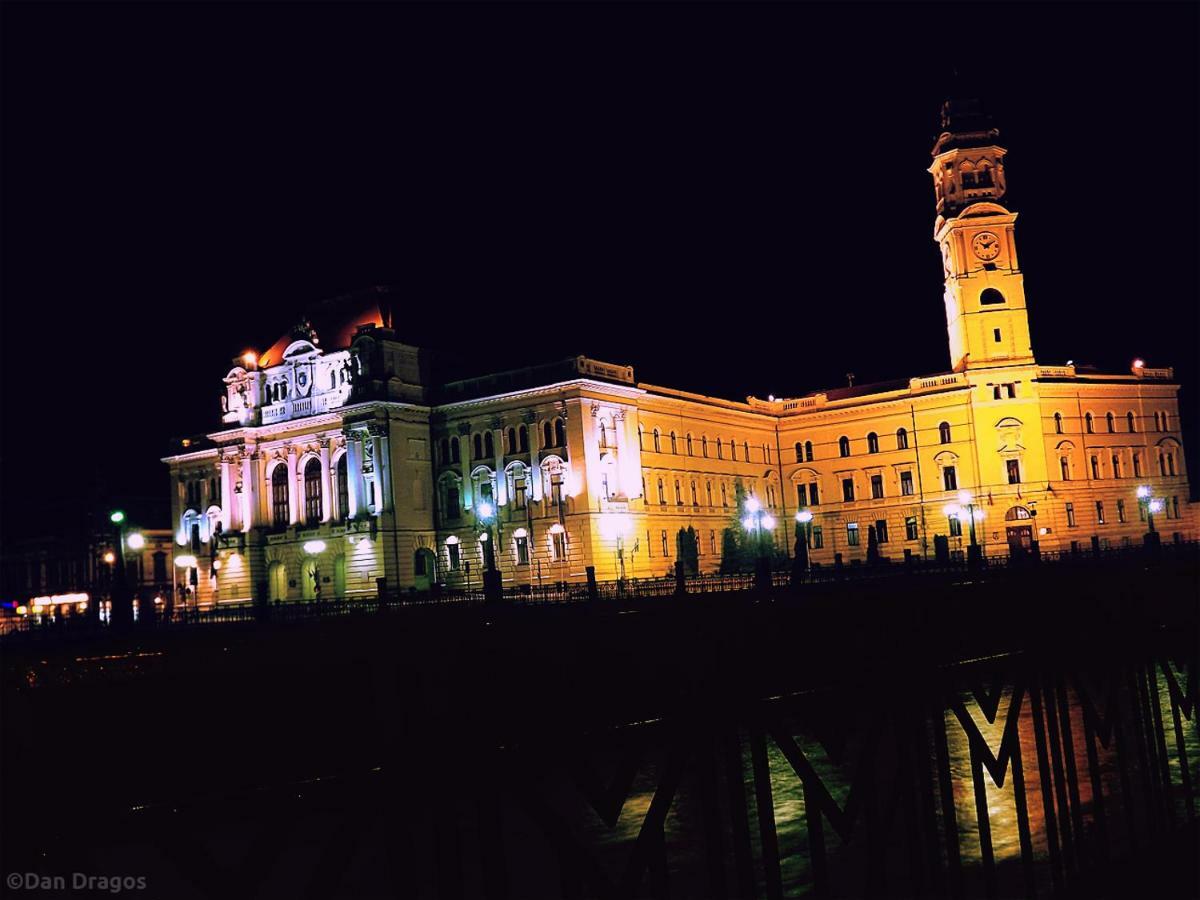 The Best Central View Apartment Oradea Exteriér fotografie