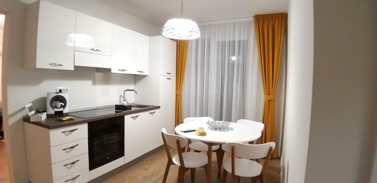 The Best Central View Apartment Oradea Exteriér fotografie